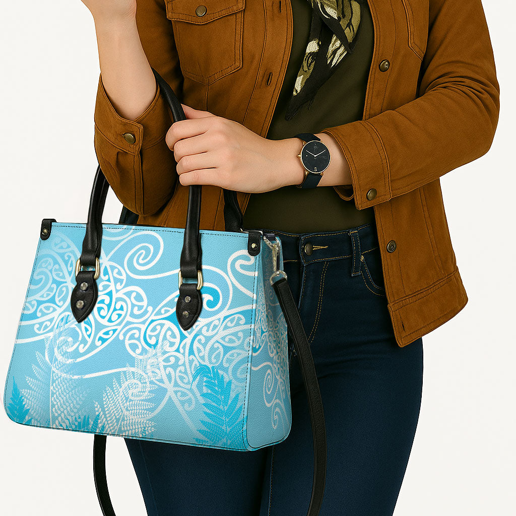 Aotearoa Maori Koru Curves Leather Bag Silver Ferns - Turquoise LT7 - Polynesian Pride