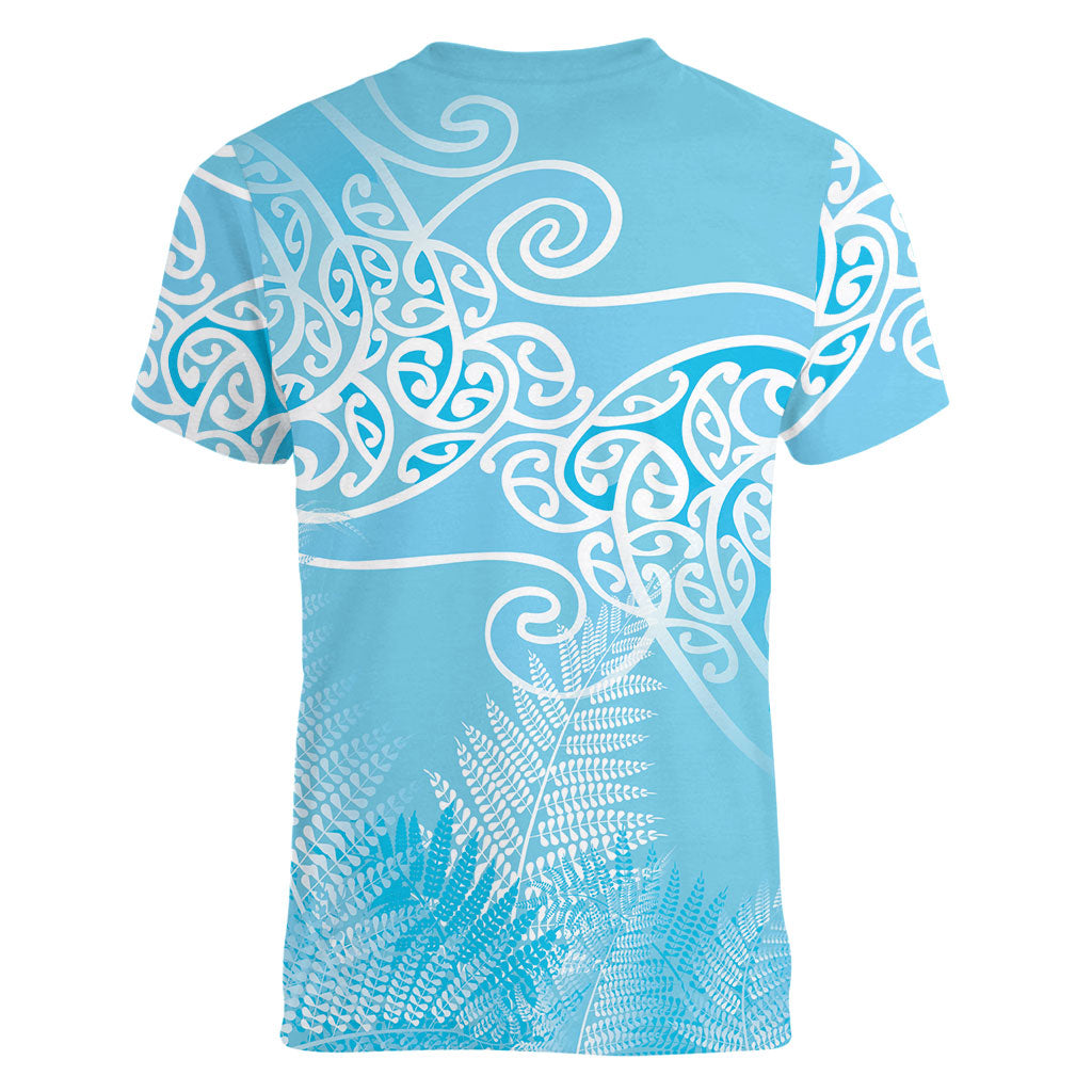 Aotearoa Maori Koru Curves Women V-Neck T-Shirt Silver Ferns - Turquoise