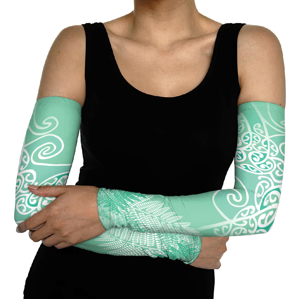 Aotearoa Maori Koru Curves Arm Sleeves Silver Ferns - Mint LT7 - Polynesian Pride