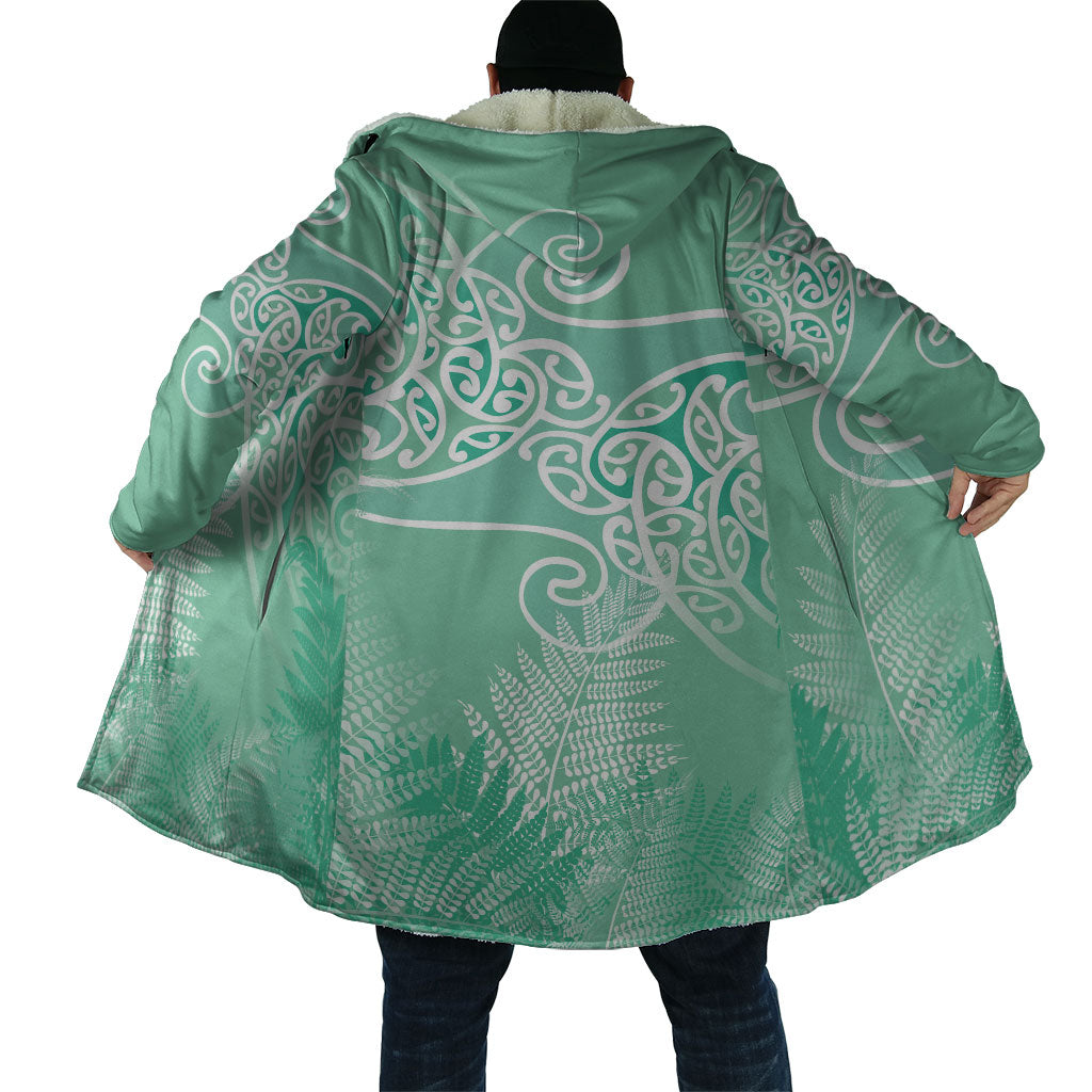 Aotearoa Maori Koru Curves Cloak Silver Ferns - Mint LT7 - Polynesian Pride