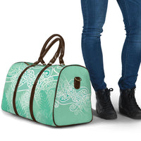Aotearoa Maori Koru Curves Travel Bag Silver Ferns - Mint LT7 - Polynesian Pride