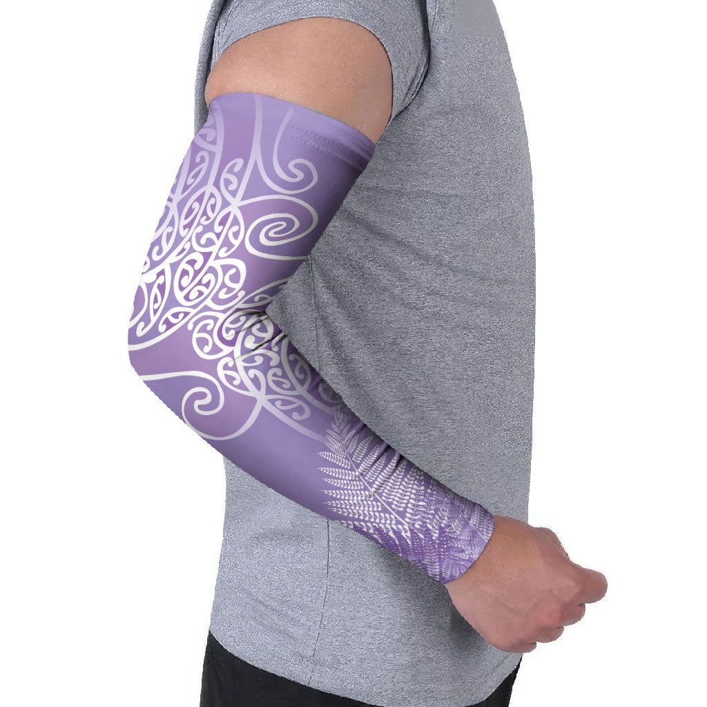 Aotearoa Maori Koru Curves Arm Sleeves Silver Ferns - Amethyst LT7 - Polynesian Pride