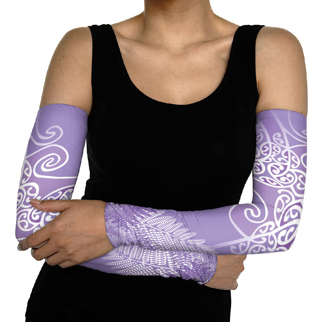 Aotearoa Maori Koru Curves Arm Sleeves Silver Ferns - Amethyst LT7 - Polynesian Pride