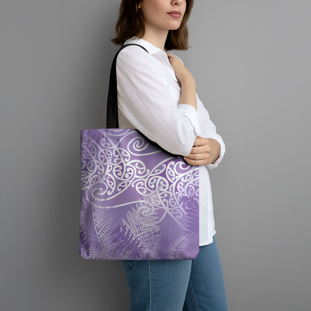 Aotearoa Maori Koru Curves Tote Bag Silver Ferns - Amethyst LT7 - Polynesian Pride