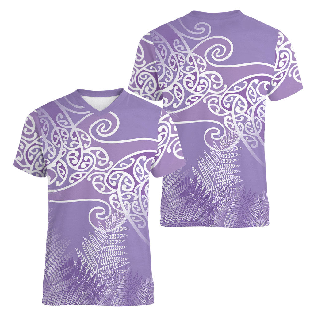 Aotearoa Maori Koru Curves Women V-Neck T-Shirt Silver Ferns - Amethyst LT7 - Polynesian Pride