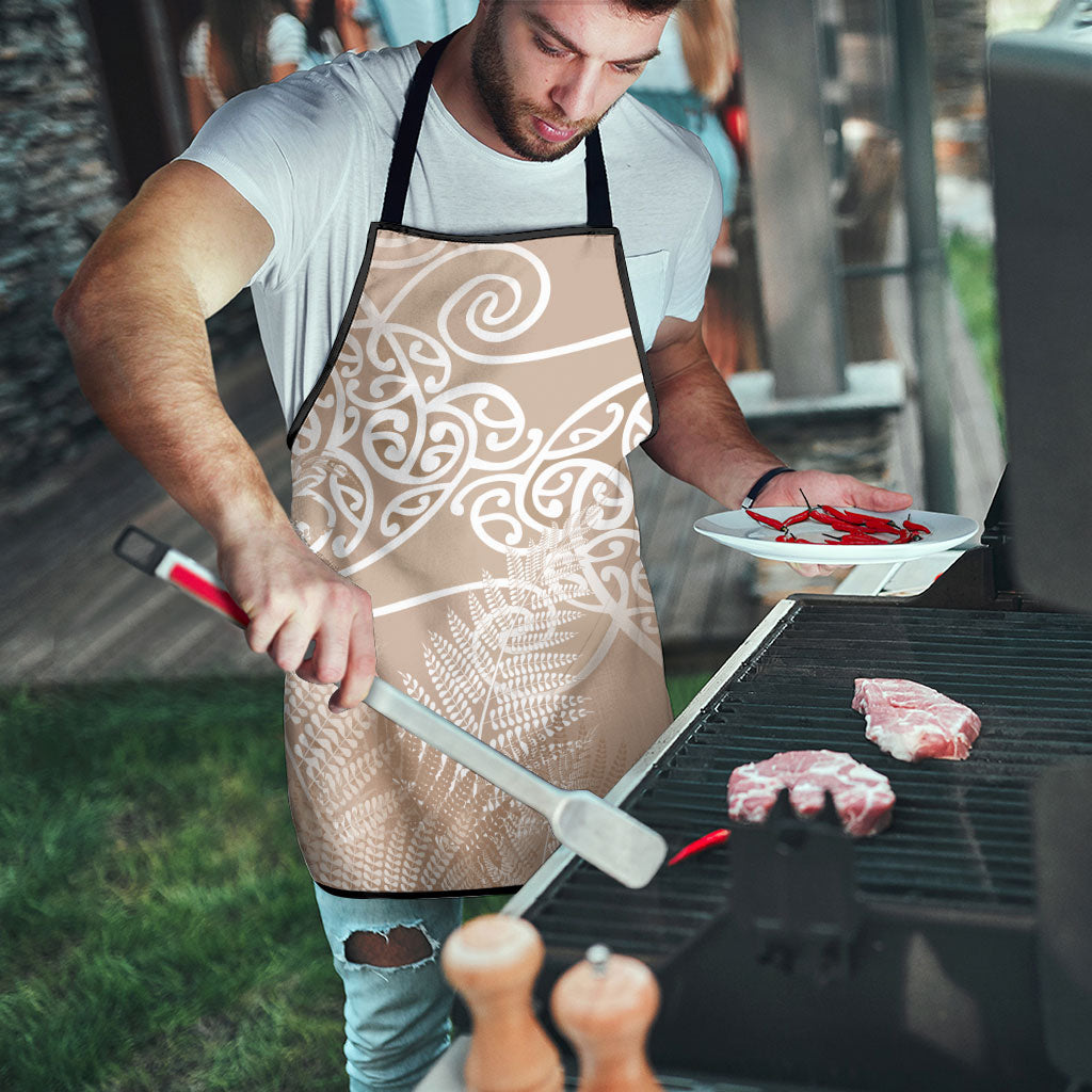 Aotearoa Maori Koru Curves Apron Silver Ferns - Mocha LT7 - Polynesian Pride