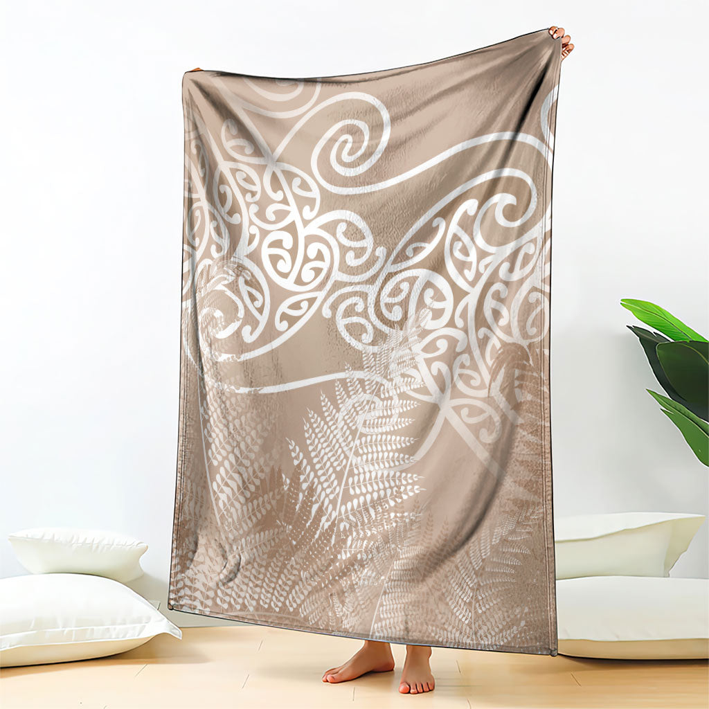 Aotearoa Maori Koru Curves Blanket Silver Ferns - Mocha LT7 - Polynesian Pride