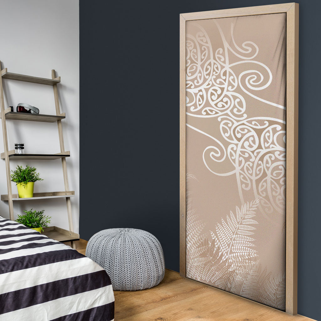 Aotearoa Maori Koru Curves Door Cover Silver Ferns - Mocha LT7 - Polynesian Pride