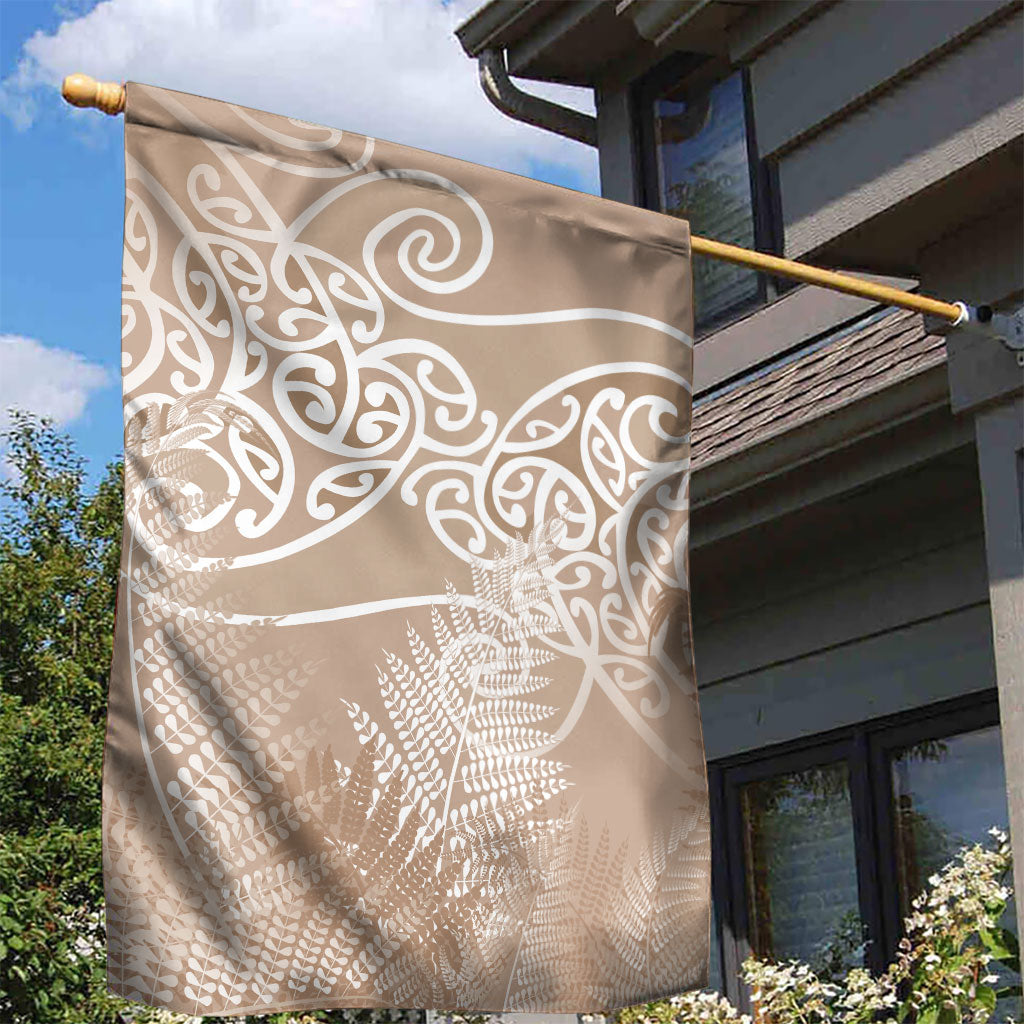 Aotearoa Maori Koru Curves Garden Flag Silver Ferns - Mocha LT7 - Polynesian Pride