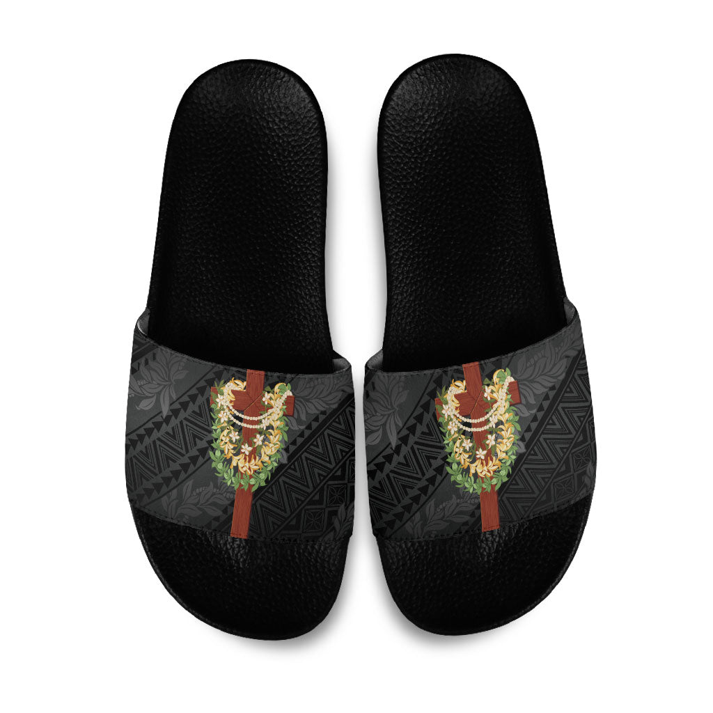 Hawaii ⁠Ka Pule a ka Haku Memorial Slide Sandals Flower Lei Cross - Black