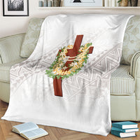 Hawaii Ka Pule a ka Haku Memorial Blanket Flower Lei Cross - Ivory White LT7 - Polynesian Pride