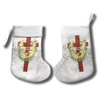 Hawaii ⁠Ka Pule a ka Haku Memorial Christmas Stocking Flower Lei Cross - Ivory White
