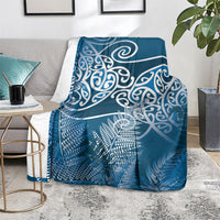 Aotearoa Maori Koru Curves Blanket Silver Ferns - Navy Blue LT7 - Polynesian Pride