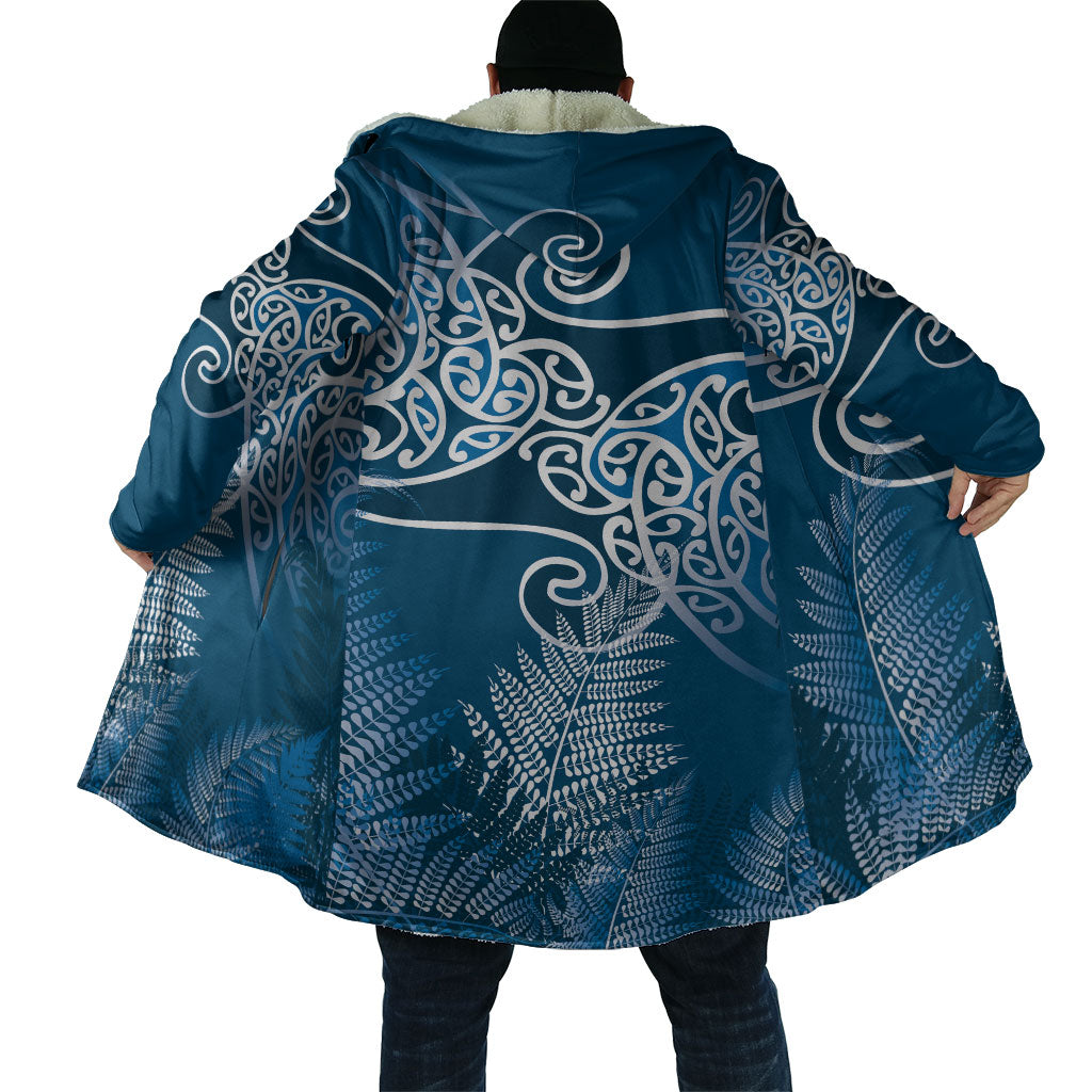 Aotearoa Maori Koru Curves Cloak Silver Ferns - Navy Blue LT7 - Polynesian Pride