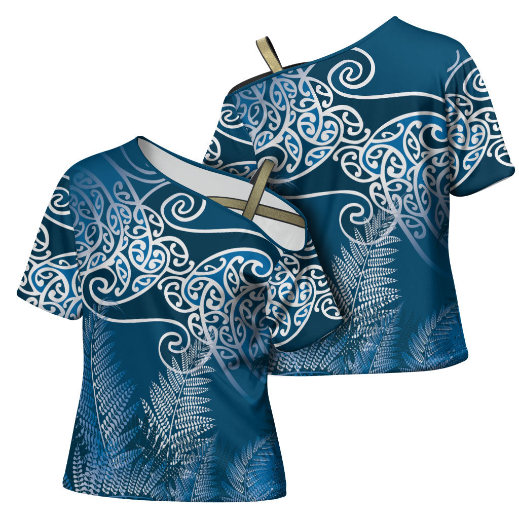 Aotearoa Maori Koru Curves Cross Shoulder Shirt Silver Ferns - Navy Blue LT7 - Polynesian Pride