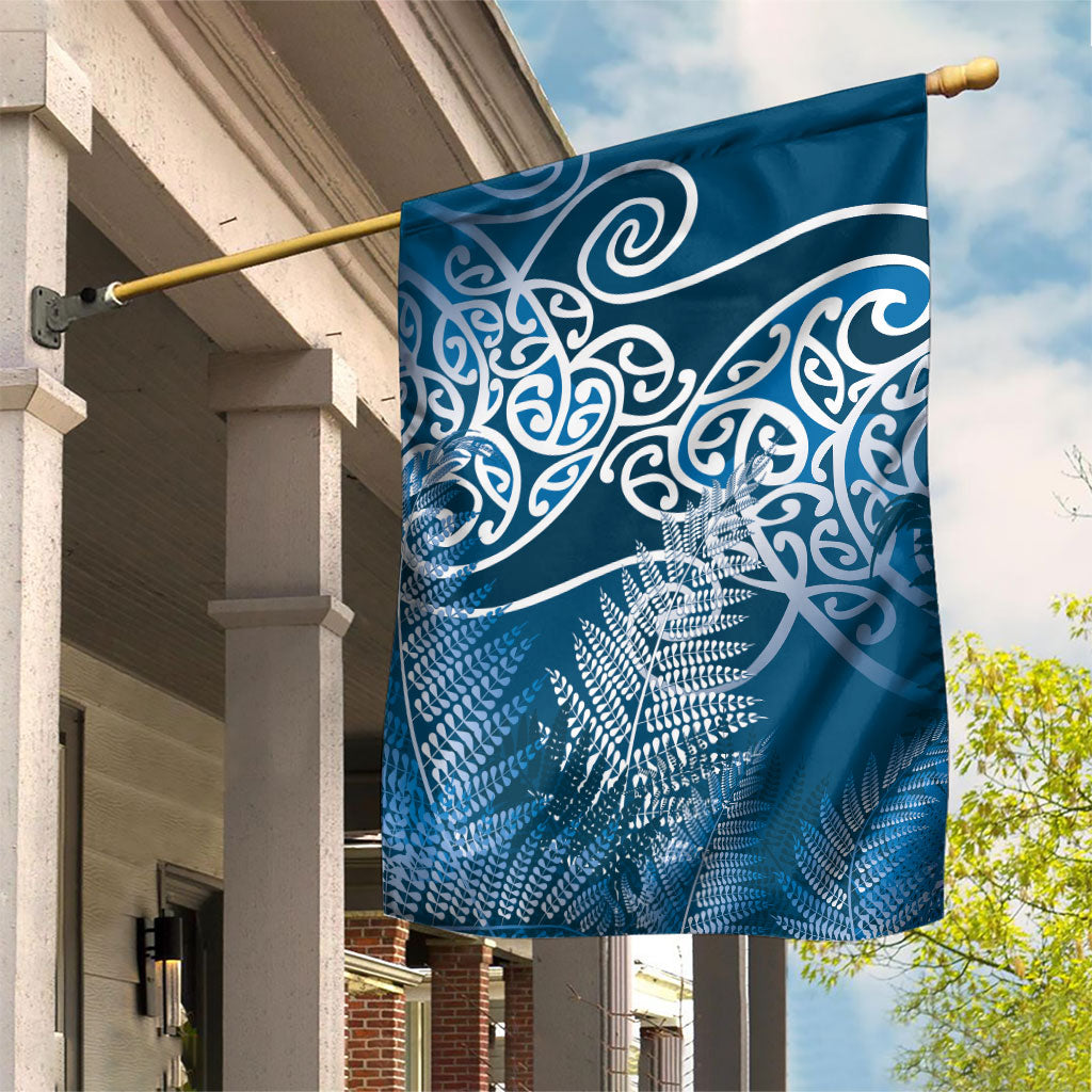 Aotearoa Maori Koru Curves Garden Flag Silver Ferns - Navy Blue LT7 House Flag Navy Blue - Polynesian Pride