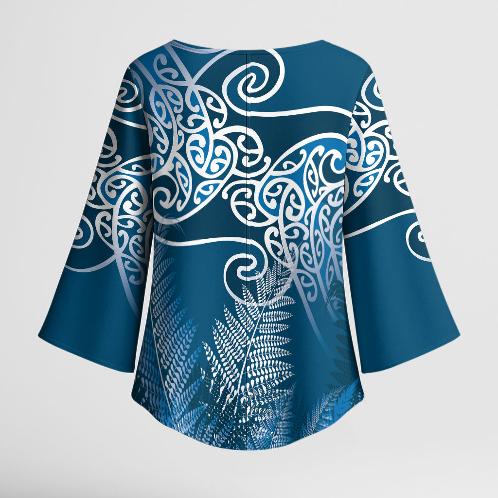 Aotearoa Maori Koru Curves Kimono Sleeve Blouse Silver Ferns - Navy Blue LT7 - Polynesian Pride