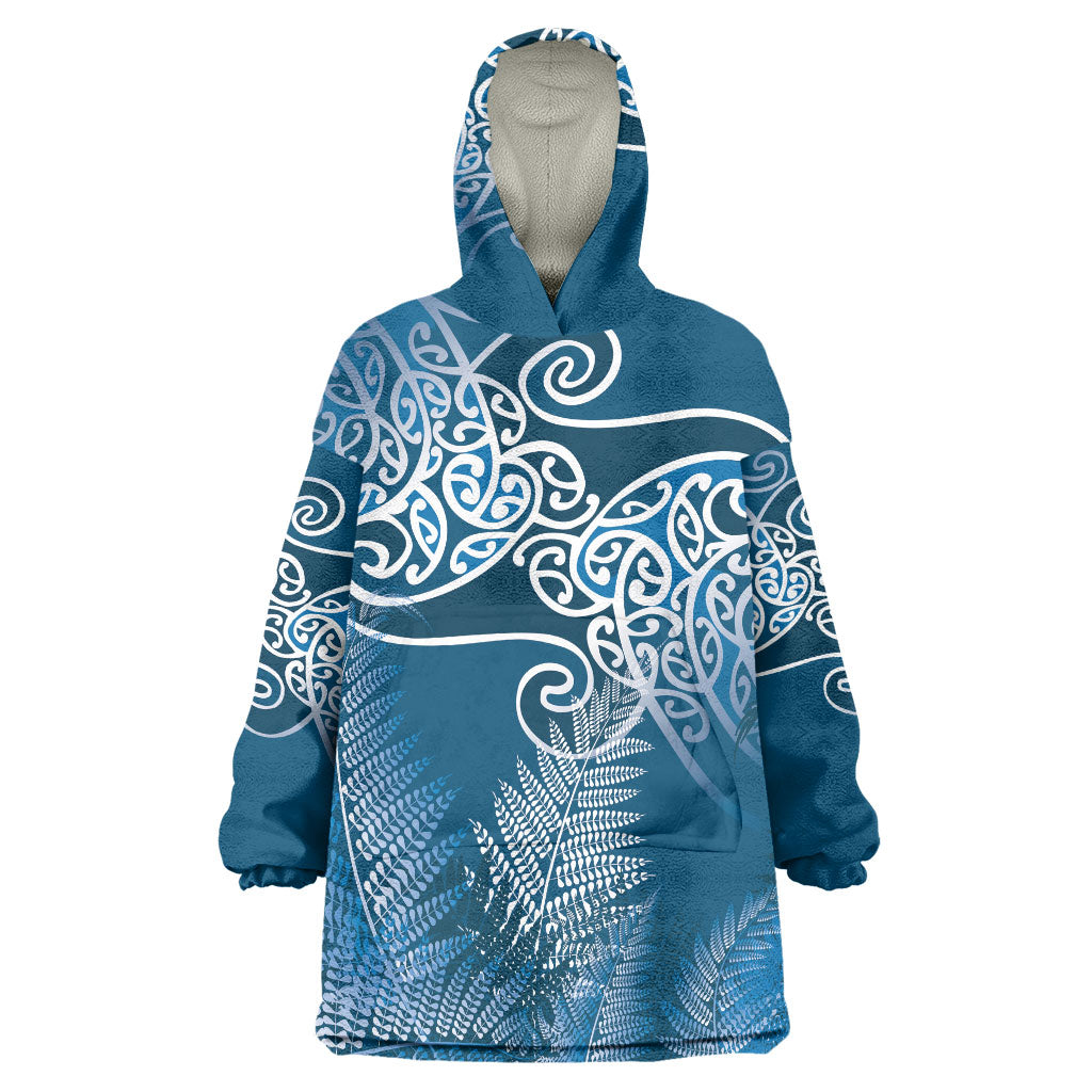 Aotearoa Maori Koru Curves Wearable Blanket Hoodie Silver Ferns - Navy Blue LT7 One Size Navy Blue - Polynesian Pride