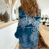 Aotearoa Maori Koru Curves Women Casual Shirt Silver Ferns - Navy Blue LT7 - Polynesian Pride