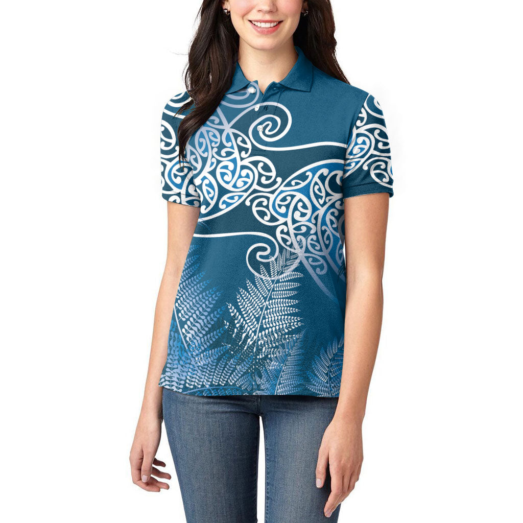 Aotearoa Maori Koru Curves Women Polo Shirt Silver Ferns - Navy Blue LT7 - Polynesian Pride