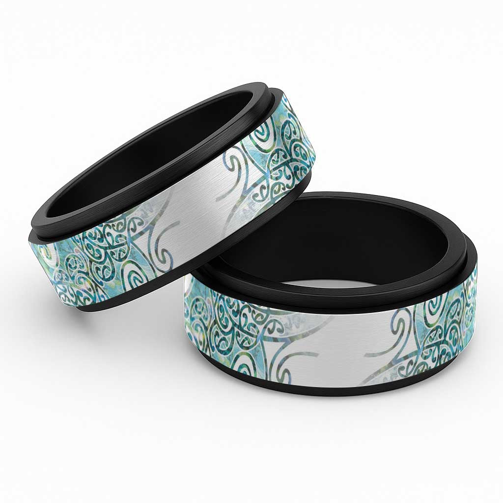 Aotearoa Maori Koru Curves Spinner Ring Mossy Paua Shell