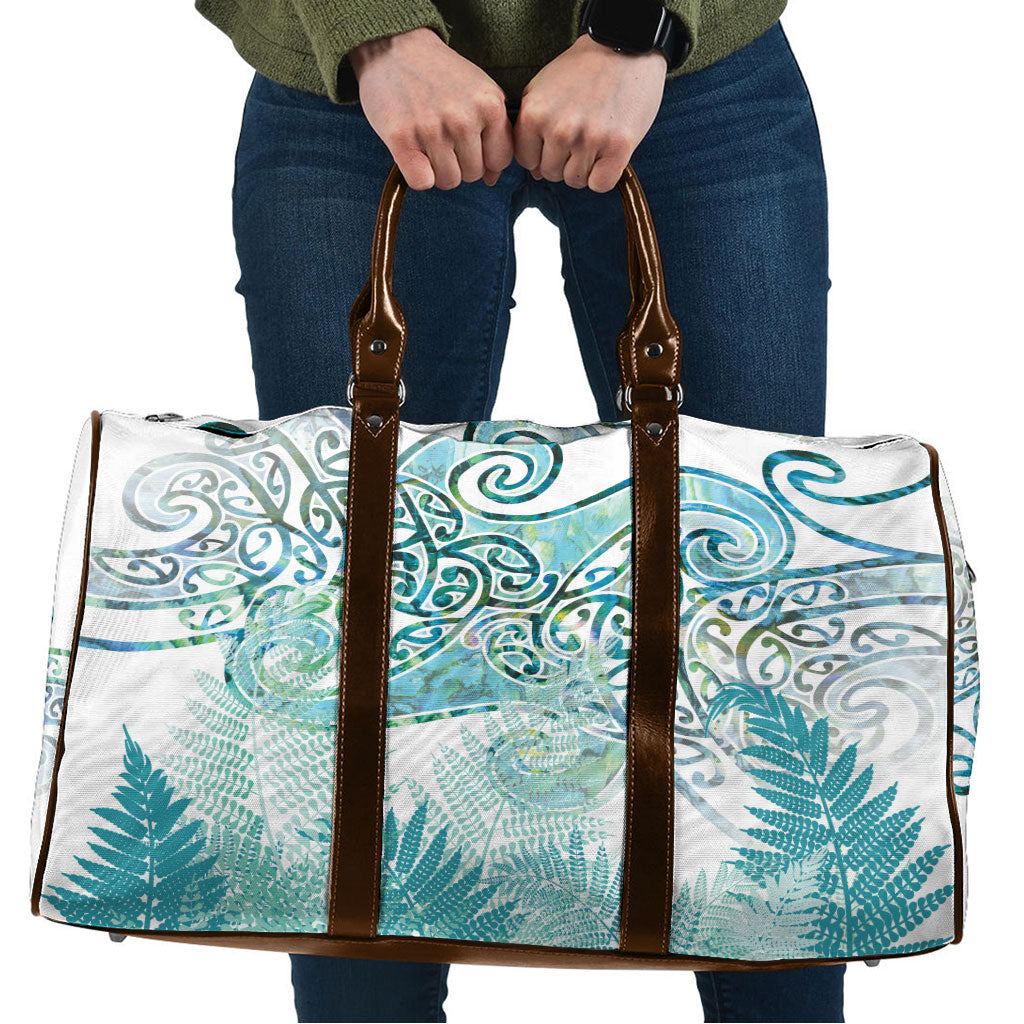 Aotearoa Maori Koru Curves Travel Bag Mossy Paua Shell LT7 Green - Polynesian Pride
