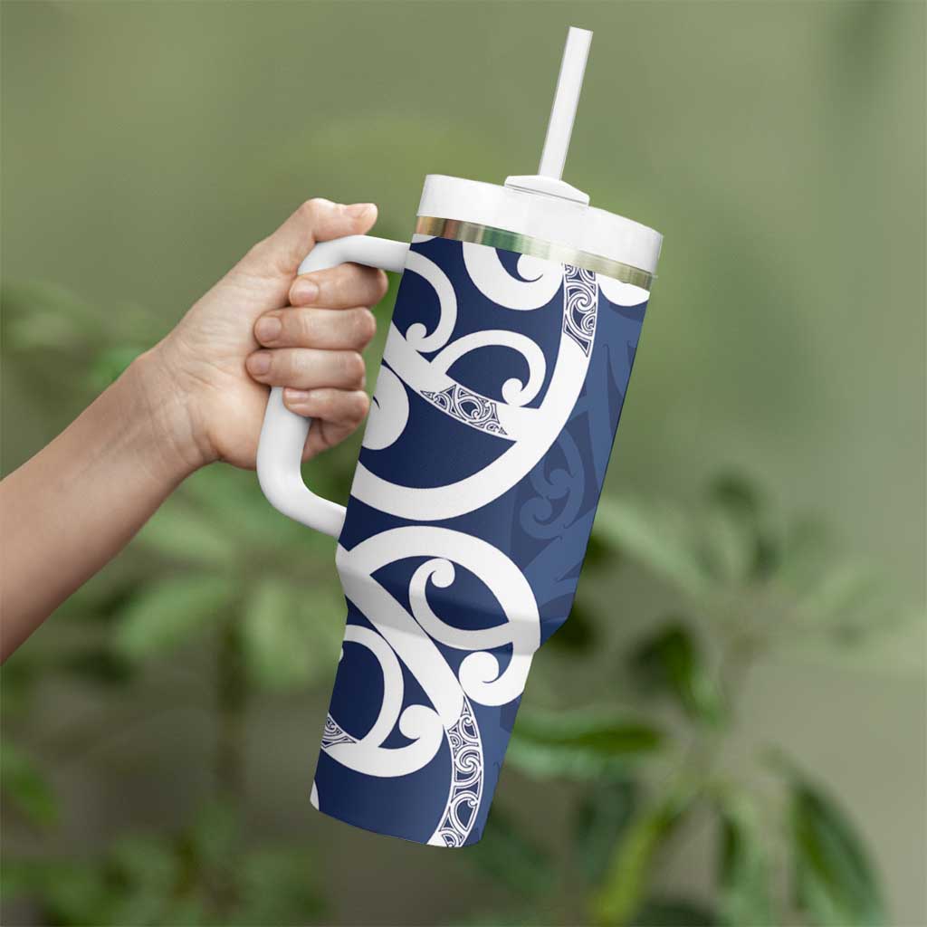 New Zealand Maori Mo Bros Tumbler With Handle Blue Ribbon With Koru Kowhaiwhai - Polynesian Pride