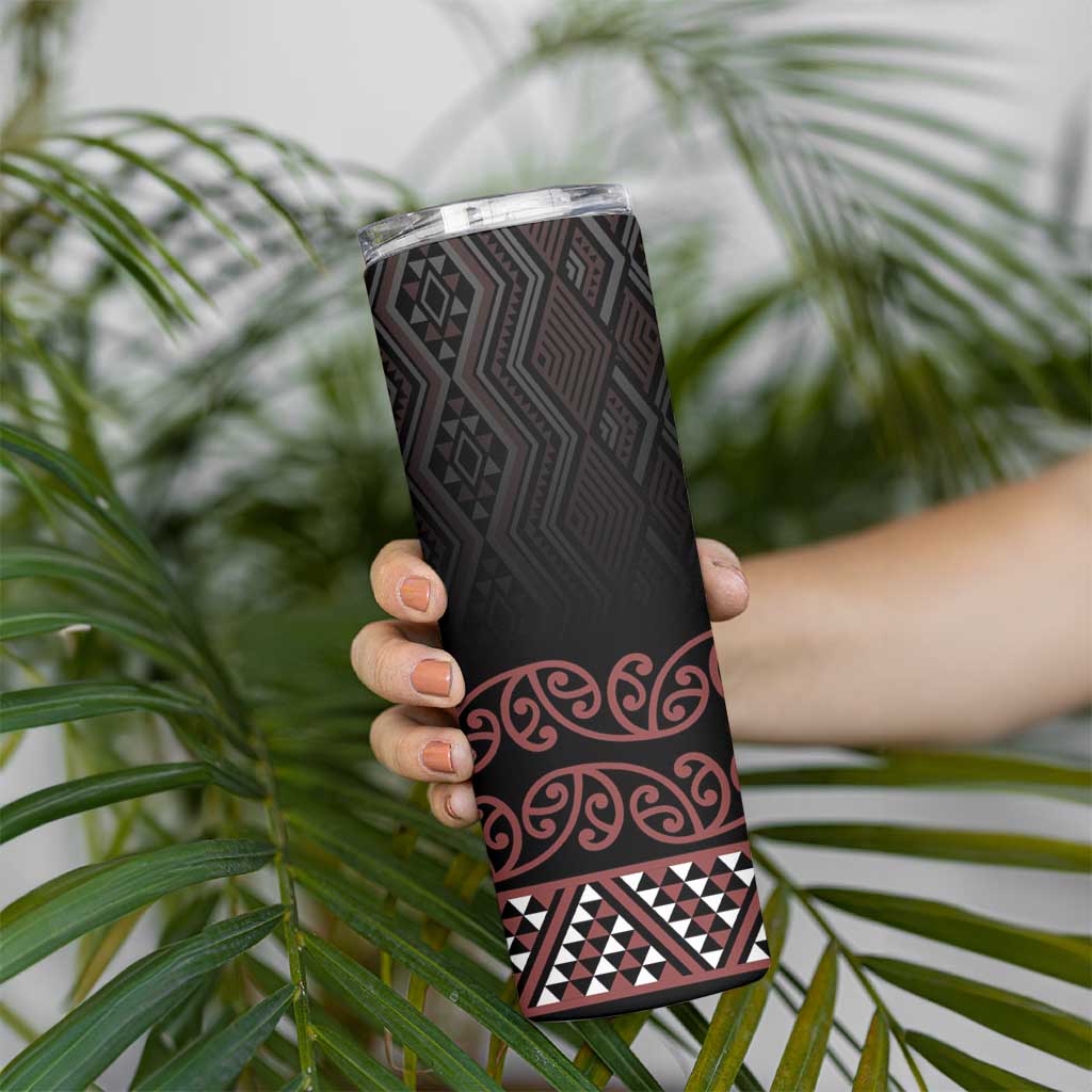 Maori Taniko Patterns Skinny Tumbler Brown Niho Taniwha Mix Paatiki Motifs