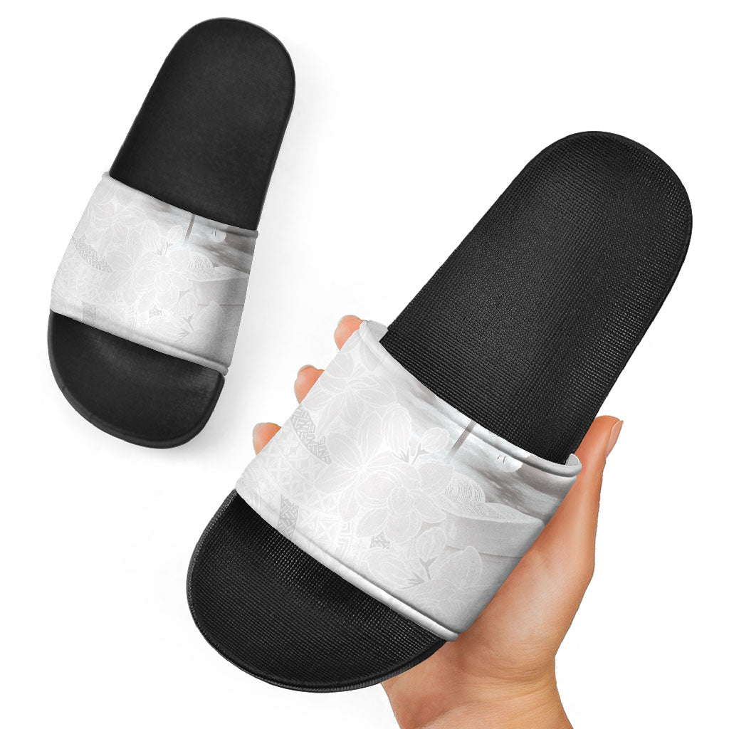 Niue White Sunday Tapu Fanau Slide Sandals Fiti Pua Mix Hiapo Tapa LT7 - Polynesian Pride