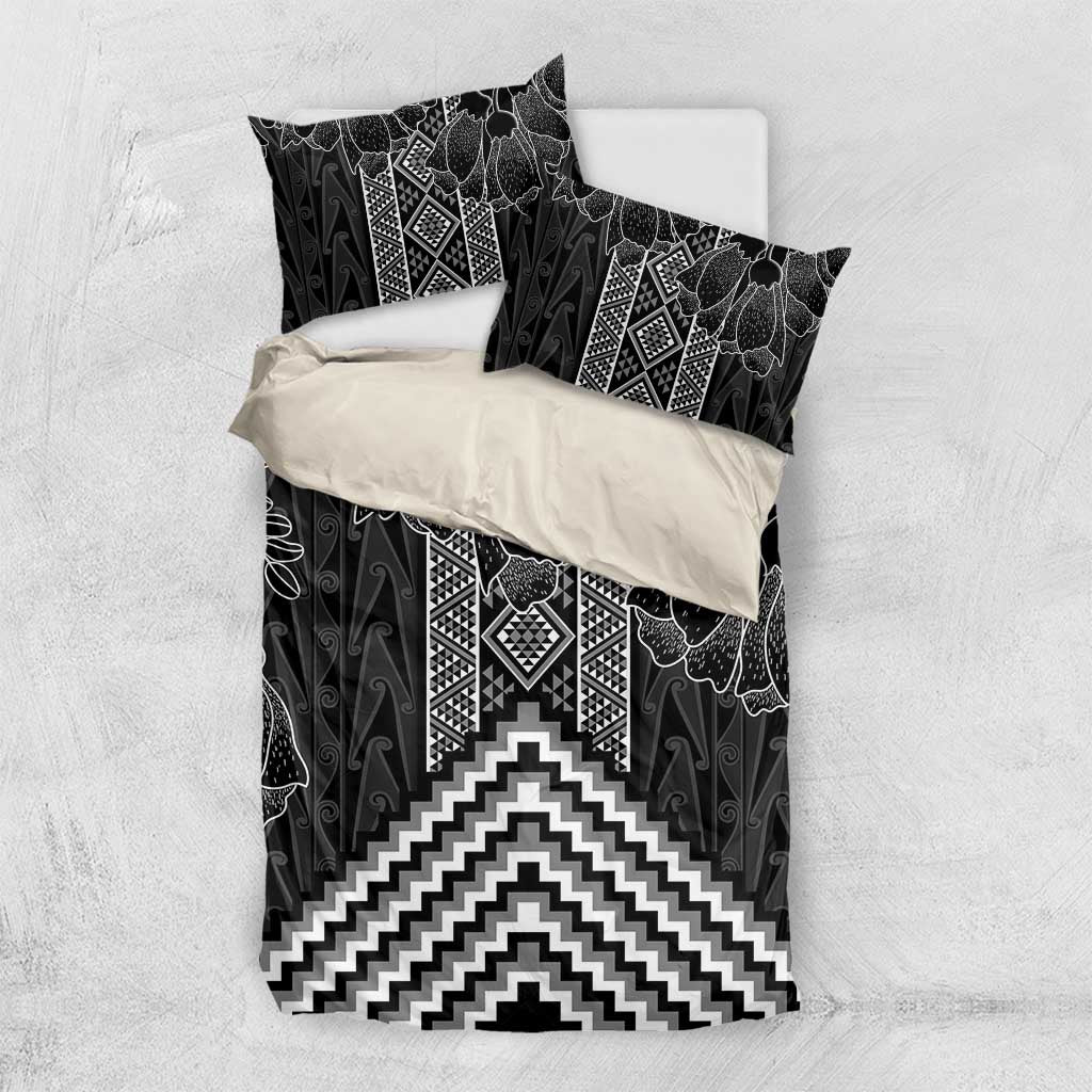 Aotearoa Taniko Pattern Bedding Set Poutama Mix Kowhai Flowers