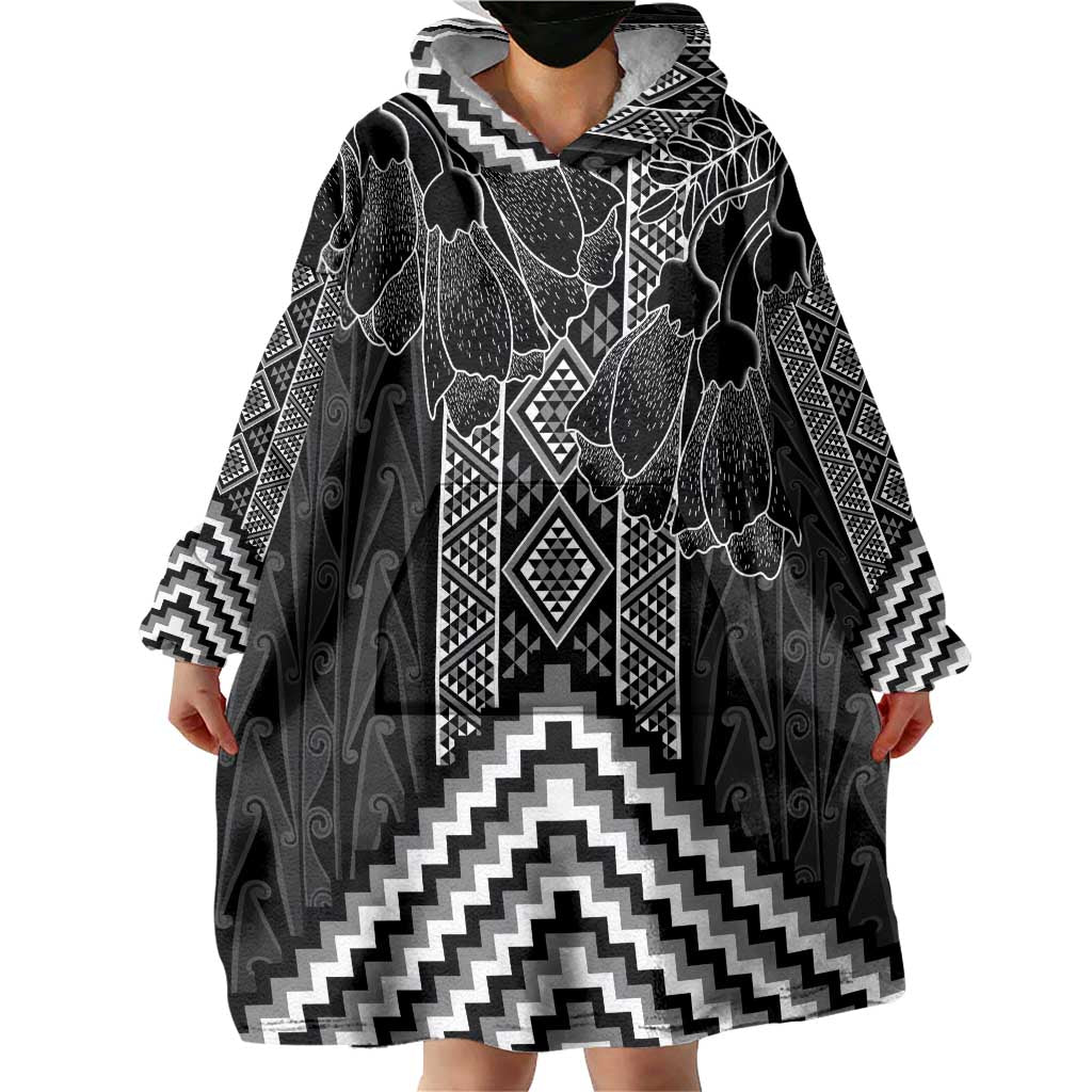 Aotearoa Taniko Pattern Wearable Blanket Hoodie Poutama Mix Kowhai Flowers LT7 - Polynesian Pride