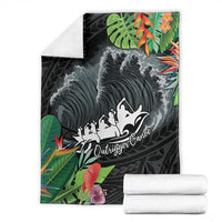 Outrigger Canoe Black Blanket On The Waves LT7 - Polynesian Pride