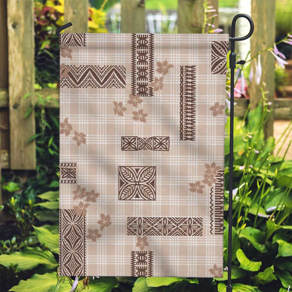 Hawaiian Quilt Tapa On Beige Palaka Motifs Garden Flag LT7 Garden Flag Beige - Polynesian Pride