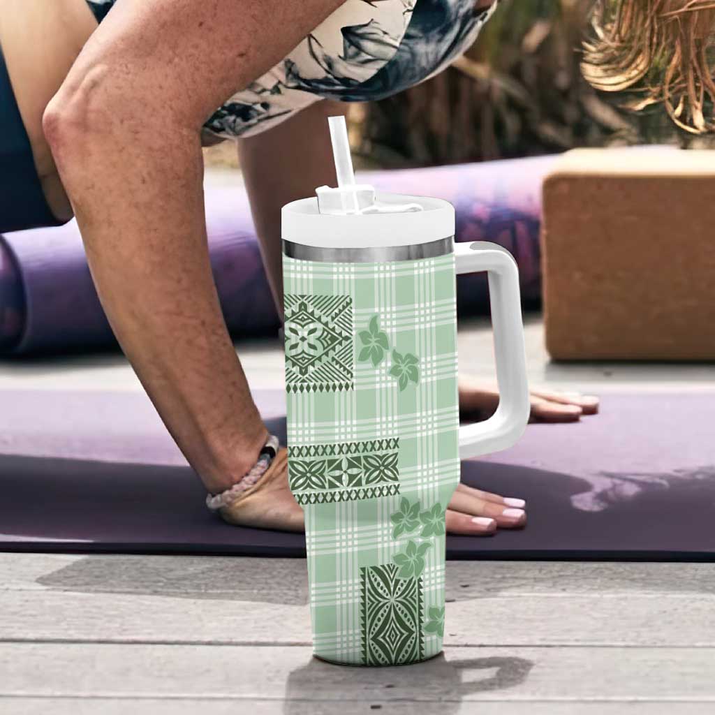 Hawaiian Quilt Tapa On Pastel Mint Palaka Motifs Tumbler With Handle LT7 - Polynesian Pride