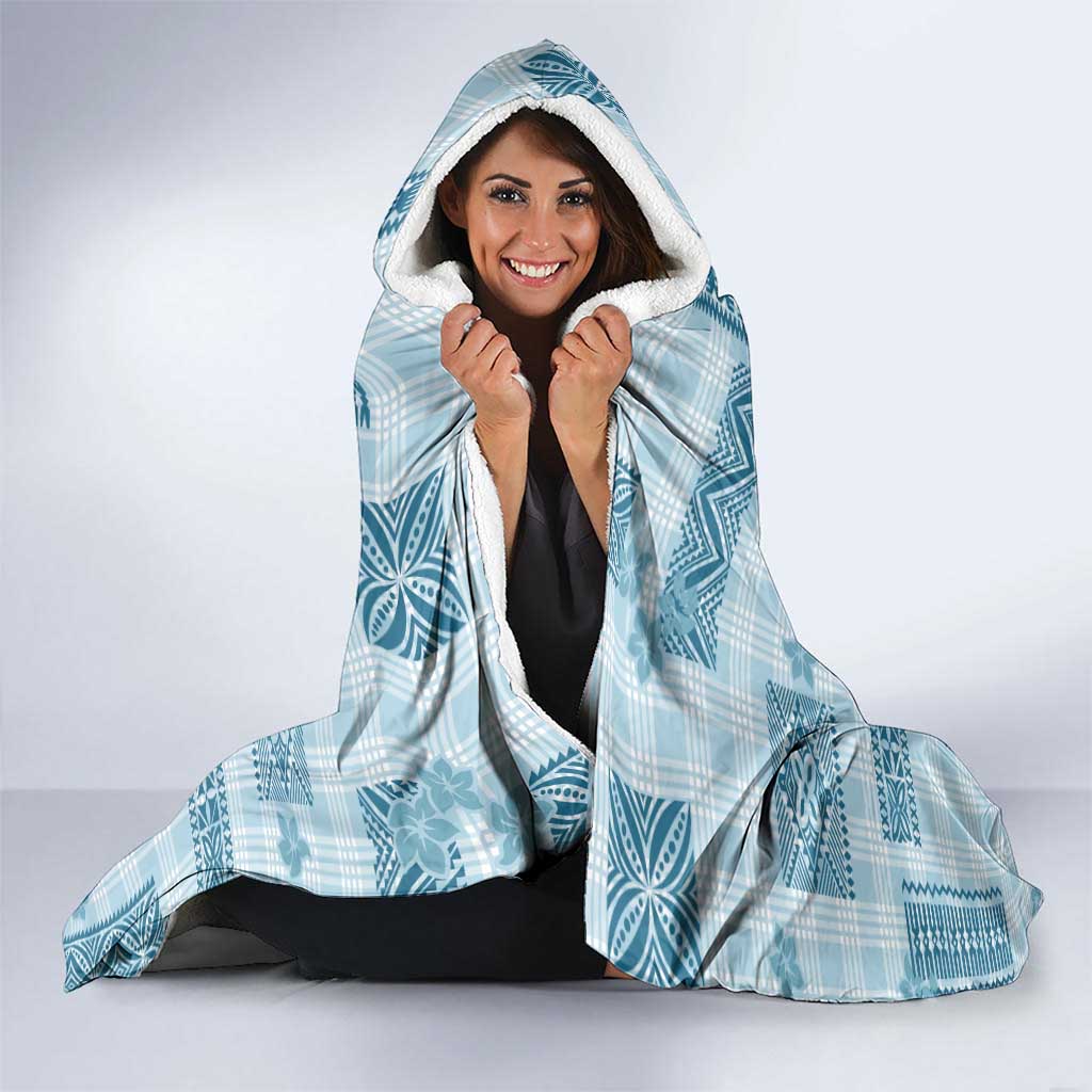 Hawaiian Quilt Tapa On Cold Blue Palaka Motifs Hooded Blanket LT7 - Polynesian Pride