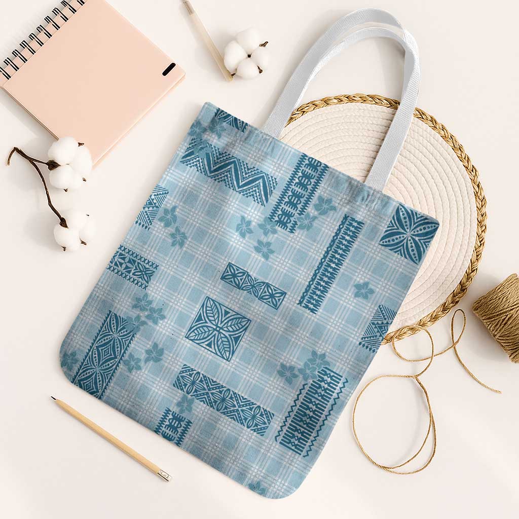 Hawaiian Quilt Tapa On Cold Blue Palaka Motifs Tote Bag LT7 White Strap One Size Azure - Polynesian Pride