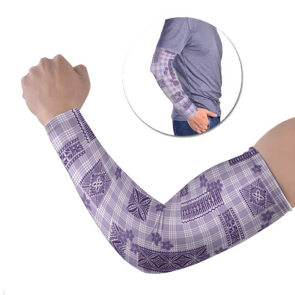 Hawaiian Quilt Tapa On Lilac Palaka Motifs Arm Sleeves LT7 Set of 2 Lilac - Polynesian Pride