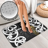 New Zealand WC2026 Black Bathroom Set Silver Fern