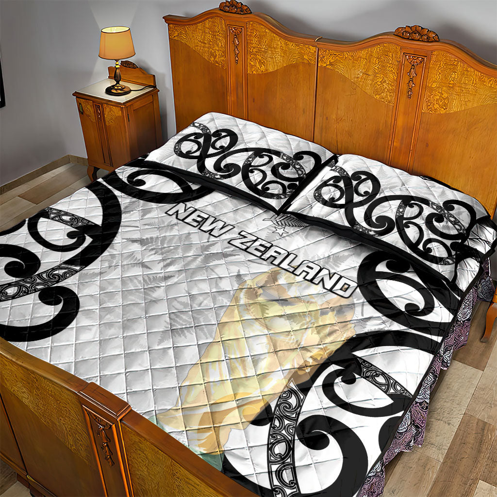 New Zealand WC2026 White Quilt Bed Set Silver Fern