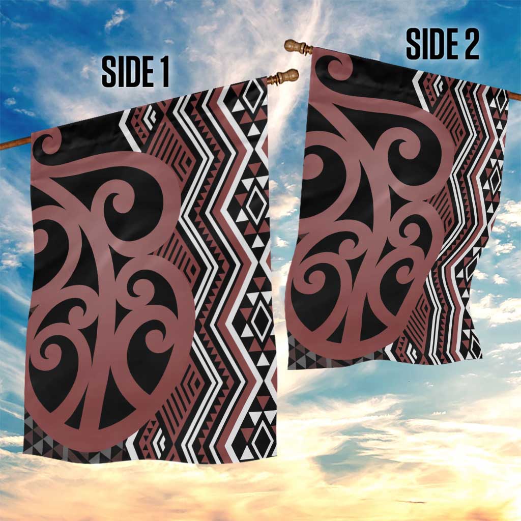 Maori Taniko Patterns Garden Flag Brown Patiki Motifs Mix Whakairo Ngaru LT7 - Polynesian Pride