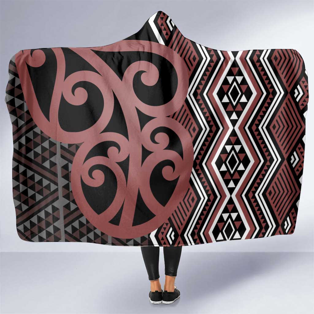 Maori Taniko Patterns Hooded Blanket Brown Patiki Motifs Mix Whakairo Ngaru LT7 One Size Brown - Polynesian Pride