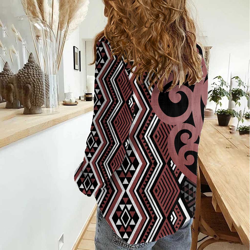 Maori Taniko Patterns Women Casual Shirt Brown Patiki Motifs Mix Whakairo Ngaru
