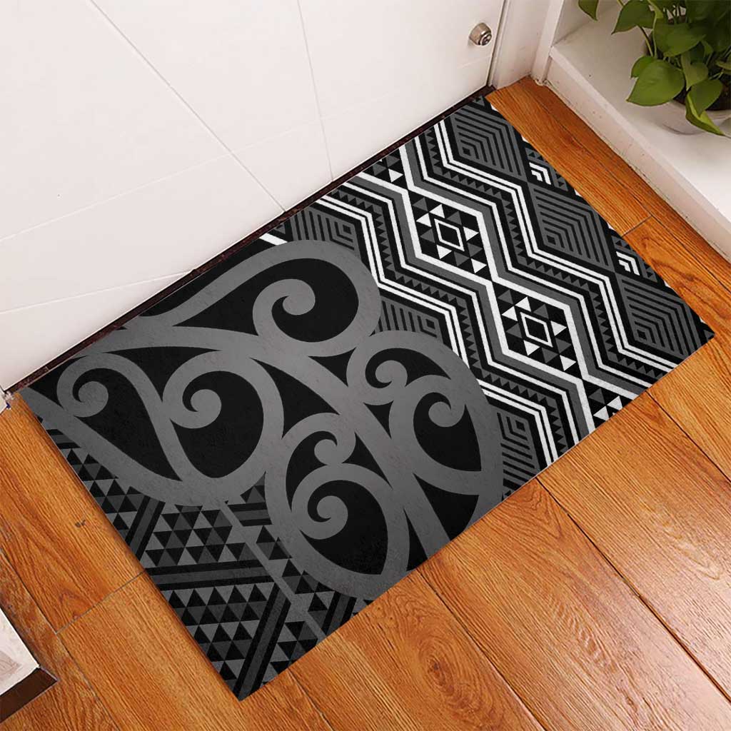 Maori Taniko Patterns Rubber Doormat Black Patiki Motifs Mix Whakairo Ngaru