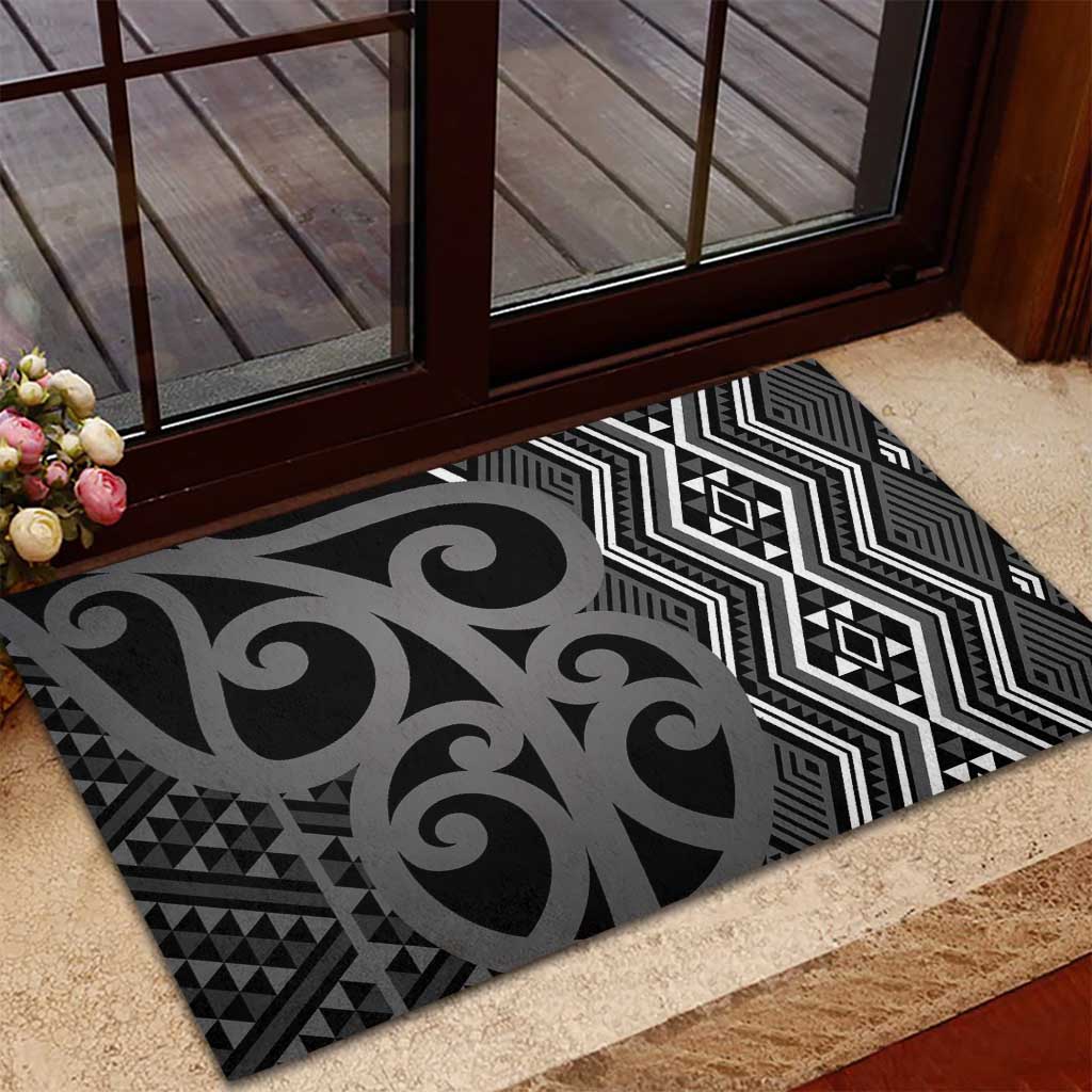 Maori Taniko Patterns Rubber Doormat Black Patiki Motifs Mix Whakairo Ngaru