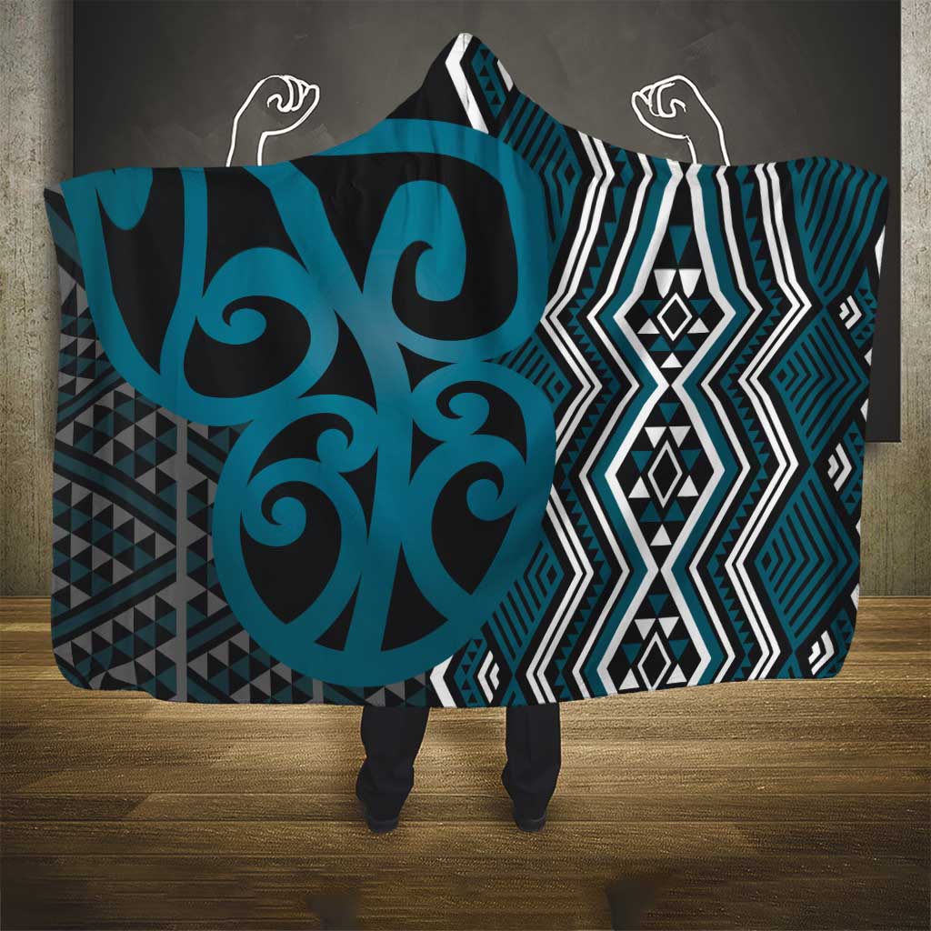 Maori Taniko Patterns Hooded Blanket Azure Patiki Motifs Mix Whakairo Ngaru LT7 - Polynesian Pride