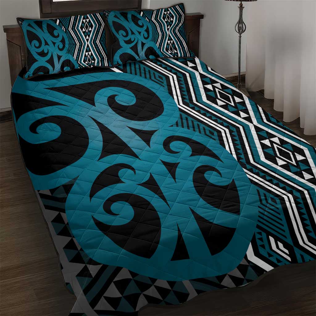 Maori Taniko Patterns Quilt Bed Set Azure Patiki Motifs Mix Whakairo Ngaru LT7 Azure - Polynesian Pride