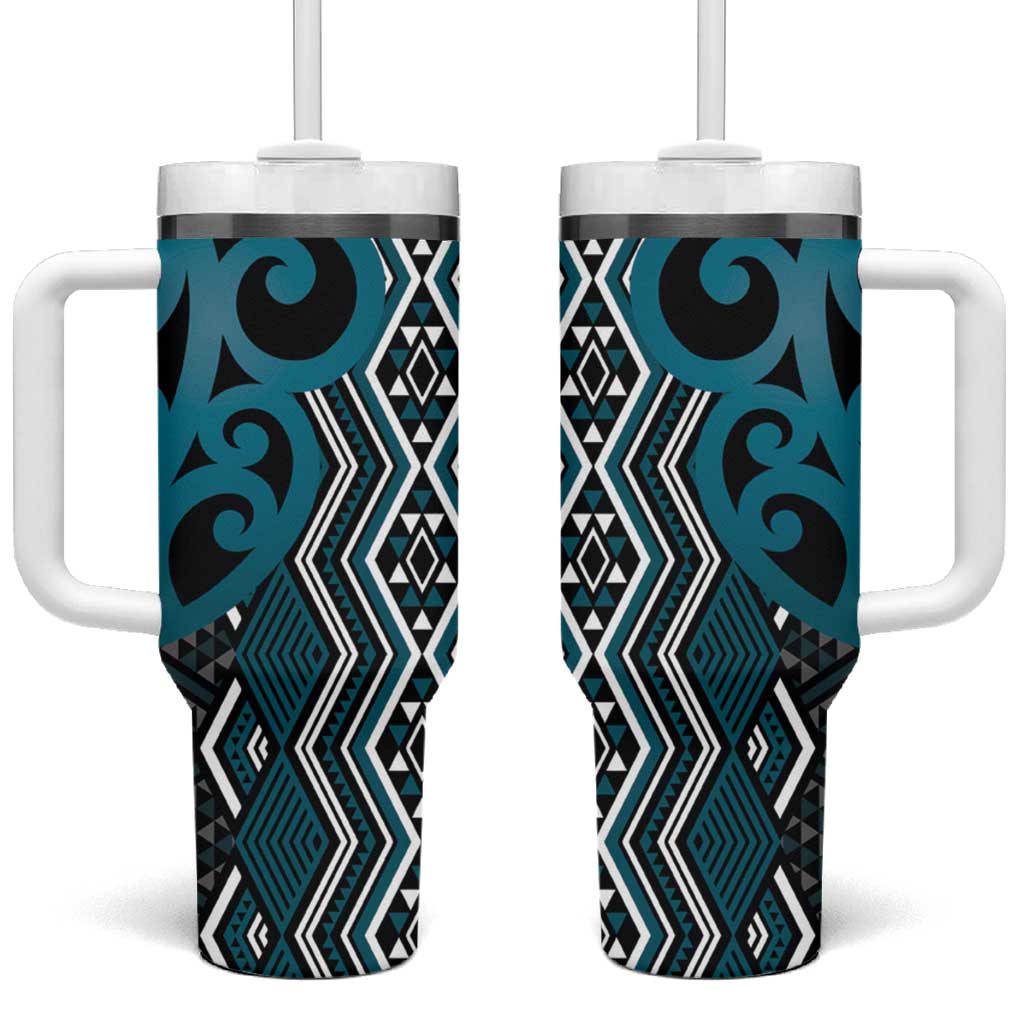 Maori Taniko Patterns Tumbler With Handle Azure Patiki Motifs Mix Whakairo Ngaru LT7 One Size: 40 oz Azure - Polynesian Pride