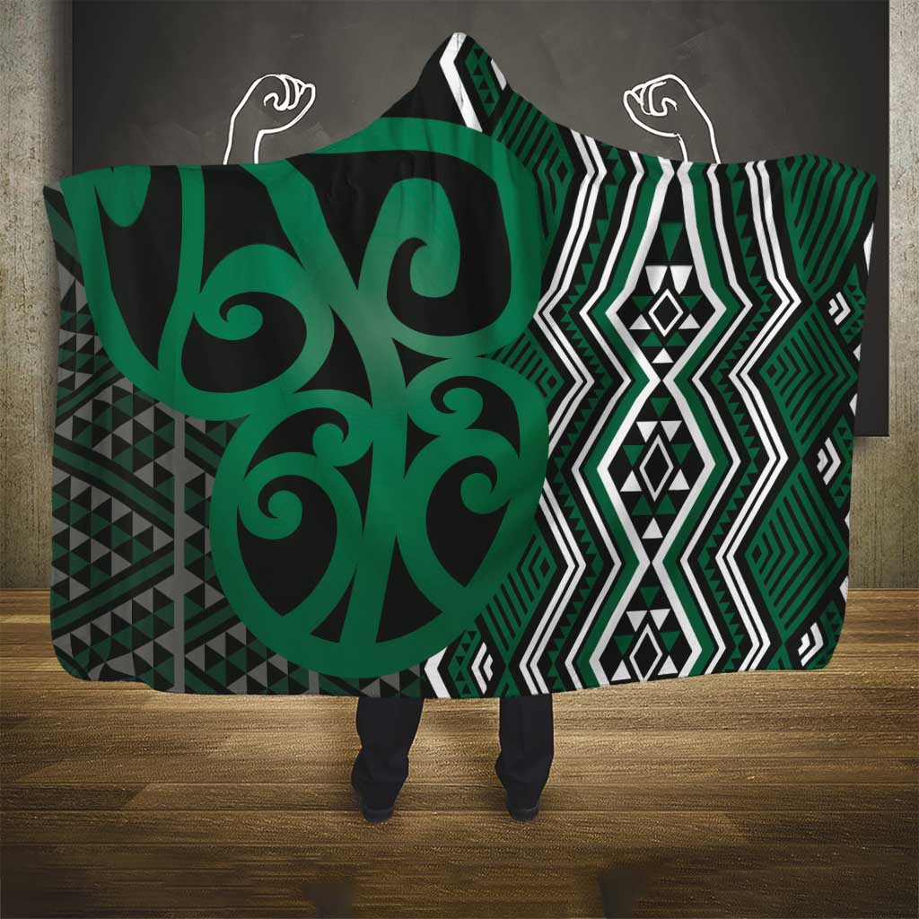 Maori Taniko Patterns Hooded Blanket Pounamu Patiki Motifs Mix Whakairo Ngaru LT7 - Polynesian Pride