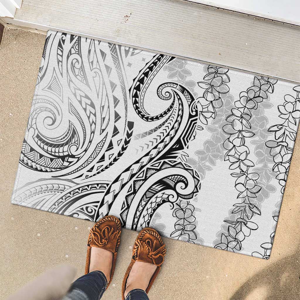 Polynesia Plumeria Lei Rubber Doormat White Curves Motif