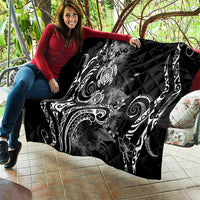 Aloha Hawaii Turtles Floral Quilt Obsidian Glaze